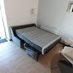 Jolie Petite Maison 134 *