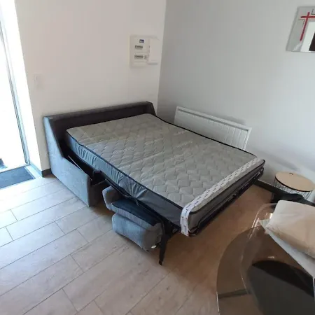Jolie Petite Maison 134 *